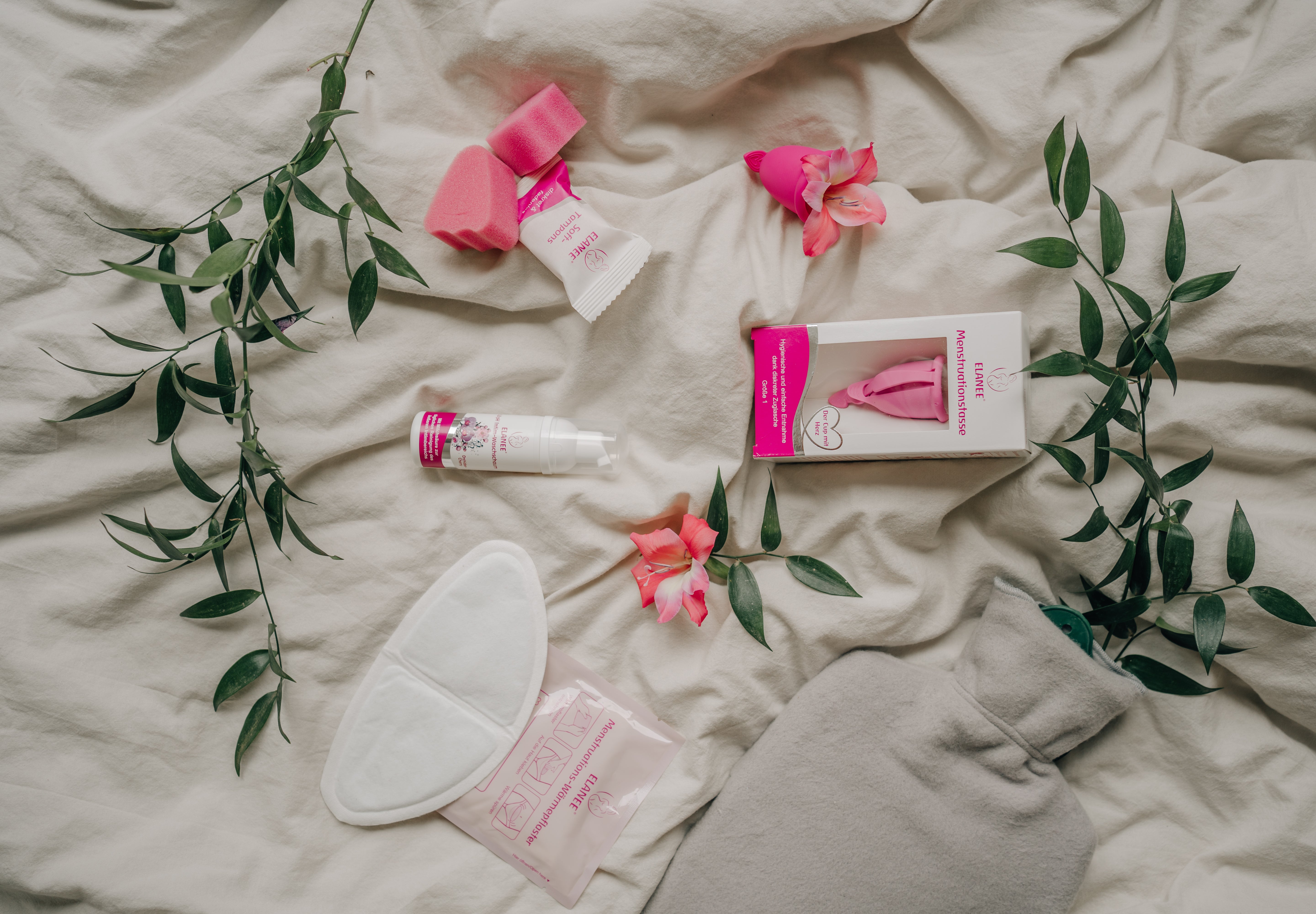 _743-V1_Menstruations-Set "Allrounder" (Gr. 2).jpg