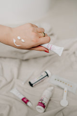 405-00_406-00__726-00__730-00__735-00_3,8 pH Intim-Waschschaum_Intim-Pflegecreme_Urin-Kontrolltest 5_Milchsäure-Kur_Vaginaler pH-Selbsttest, 2 Stk._ 4260018194054_4260018194061_4260018197260_4260018197307_4260018197352.jpg