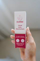 4260018194054_405-00_3,8 pH Intim-Waschschaum.jpg