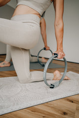4260018197123_709-V1_Pilates-Ring.jpg